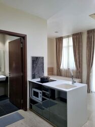 Eastwood Regency (D16), Apartment #453770331